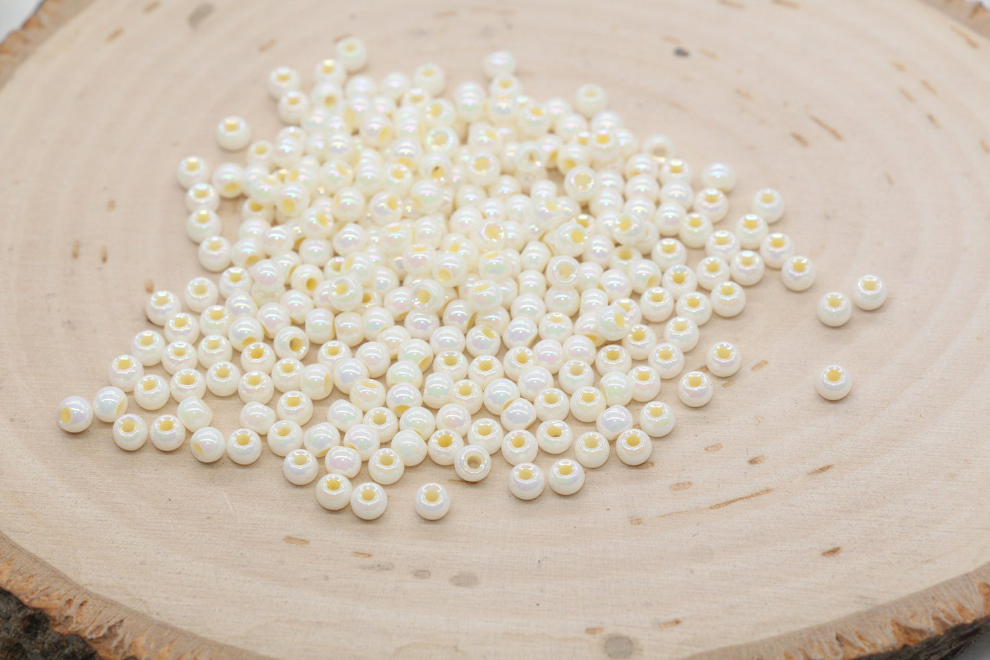 Iridescent Glass Seed Beads, 4mm Shiny Round Glass Seed Beads, Creamy Yellow AB Opaque Seed Beads, Rocailles Beads, Beading Supplies #3226