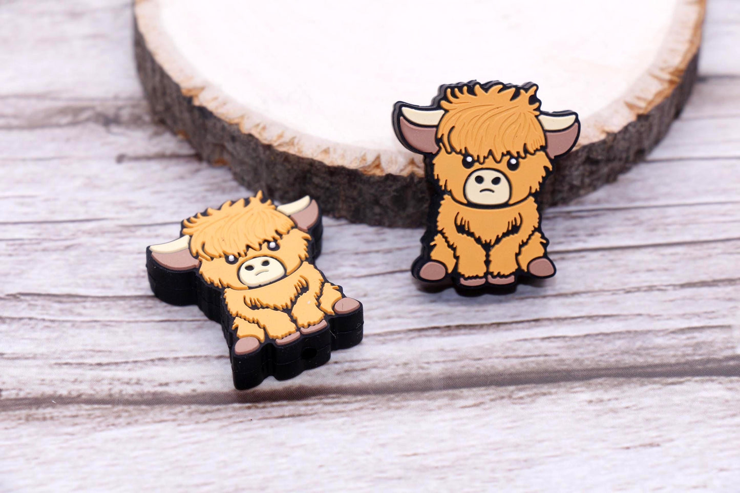 Highland Cow Silicone Focal Beads, Cute Animal Beads for Jewelry Making, Cow Beads for Bracelets, Keychains, DIY Craft Supplies #912
