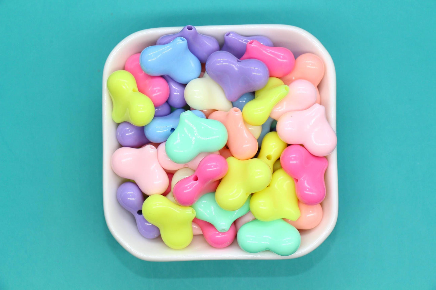 Heart Beads, Plastic Heart Shape Beads for Jewelry Making, DIY Bracelets, Necklaces, Keychains, Crafts - Valentine’s Day Supplies