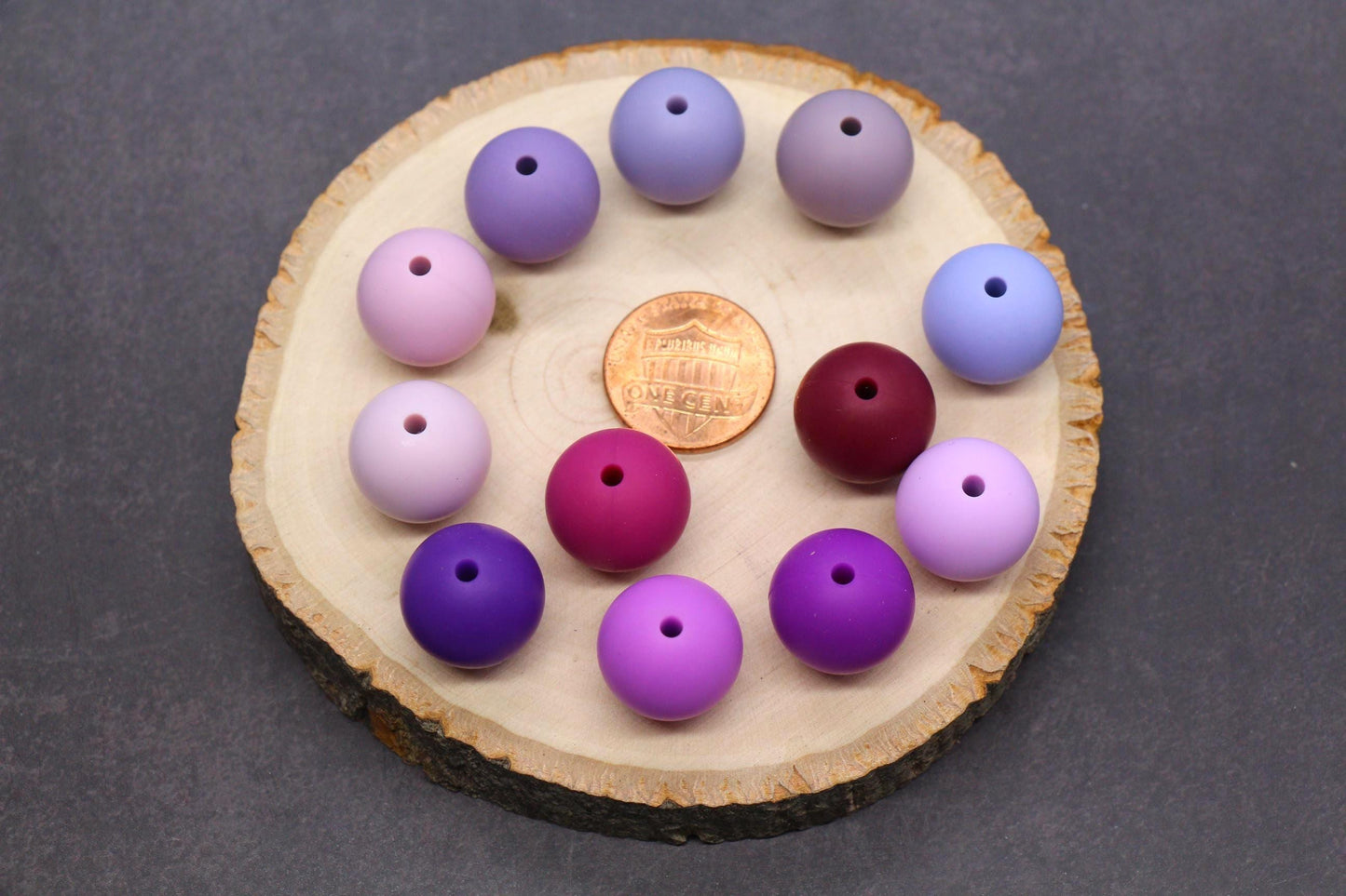 15mm Purple Silicone Beads for Bracelets, Soft Round DIY Jewelry Beads, Stretchy Keychain Craft Supplies, Non-Toxic Beads for Jewelry Making