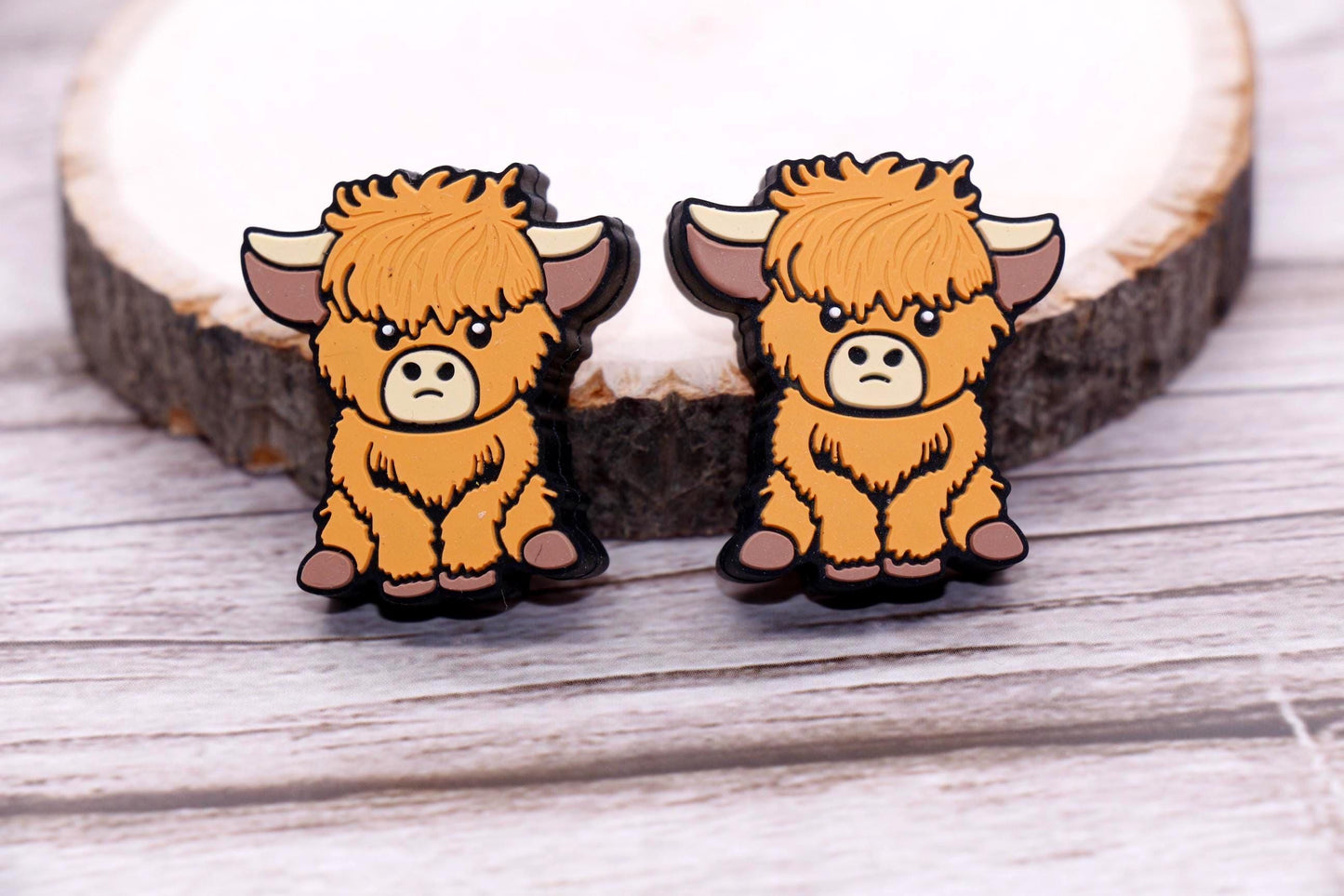 Highland Cow Silicone Focal Beads, Cute Animal Beads for Jewelry Making, Cow Beads for Bracelets, Keychains, DIY Craft Supplies #912