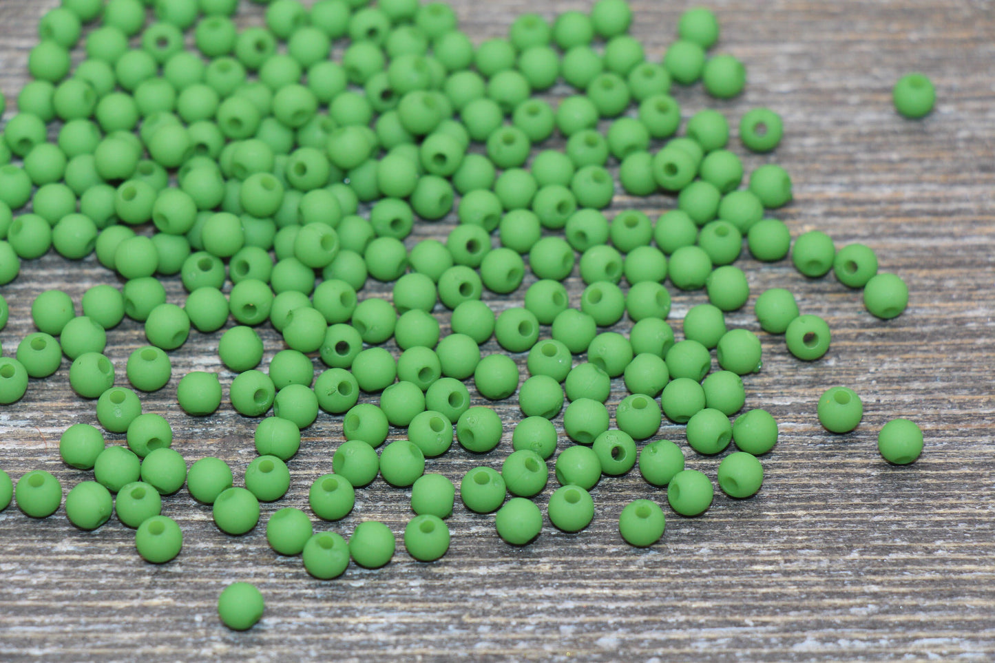 4mm Matte Forest Green Round Beads, Acrylic Gumball Bead, Frosted Green Round Spacer Beads, Bubblegum Beads, Plastic Round Bead #1708