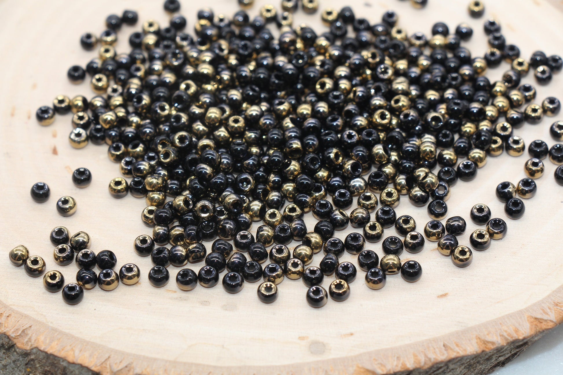 Gold and Black Ombre Glass Beads, 4mm Glass Round Seed Beads, Shiny Seed Beads, Beading Supplies, Beads for Bracelet #3210
