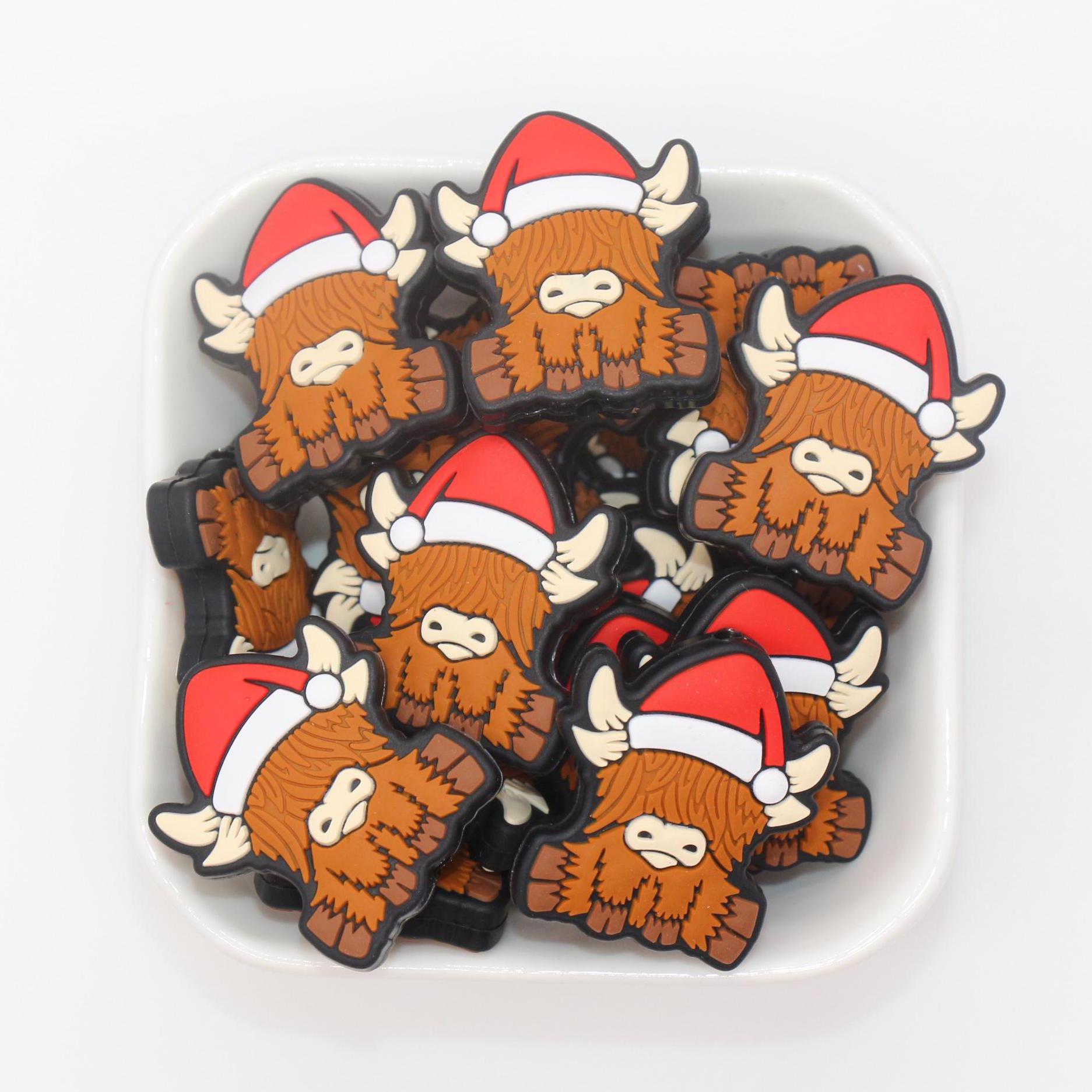 Christmas Highland Cow Silicone Beads, Christmas Focal Beads, Cow Focal Silicone Beads, Chunky Beads, Silicone Loose Beads