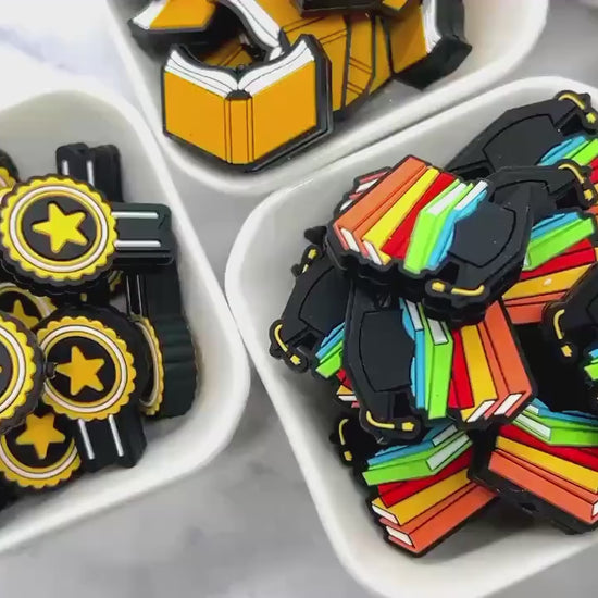 Graduation Silicone Beads, Cap and Gown Focal Beads, DIY Graduation Jewelry Supplies, Gift for Seniors, Gift for Graduates