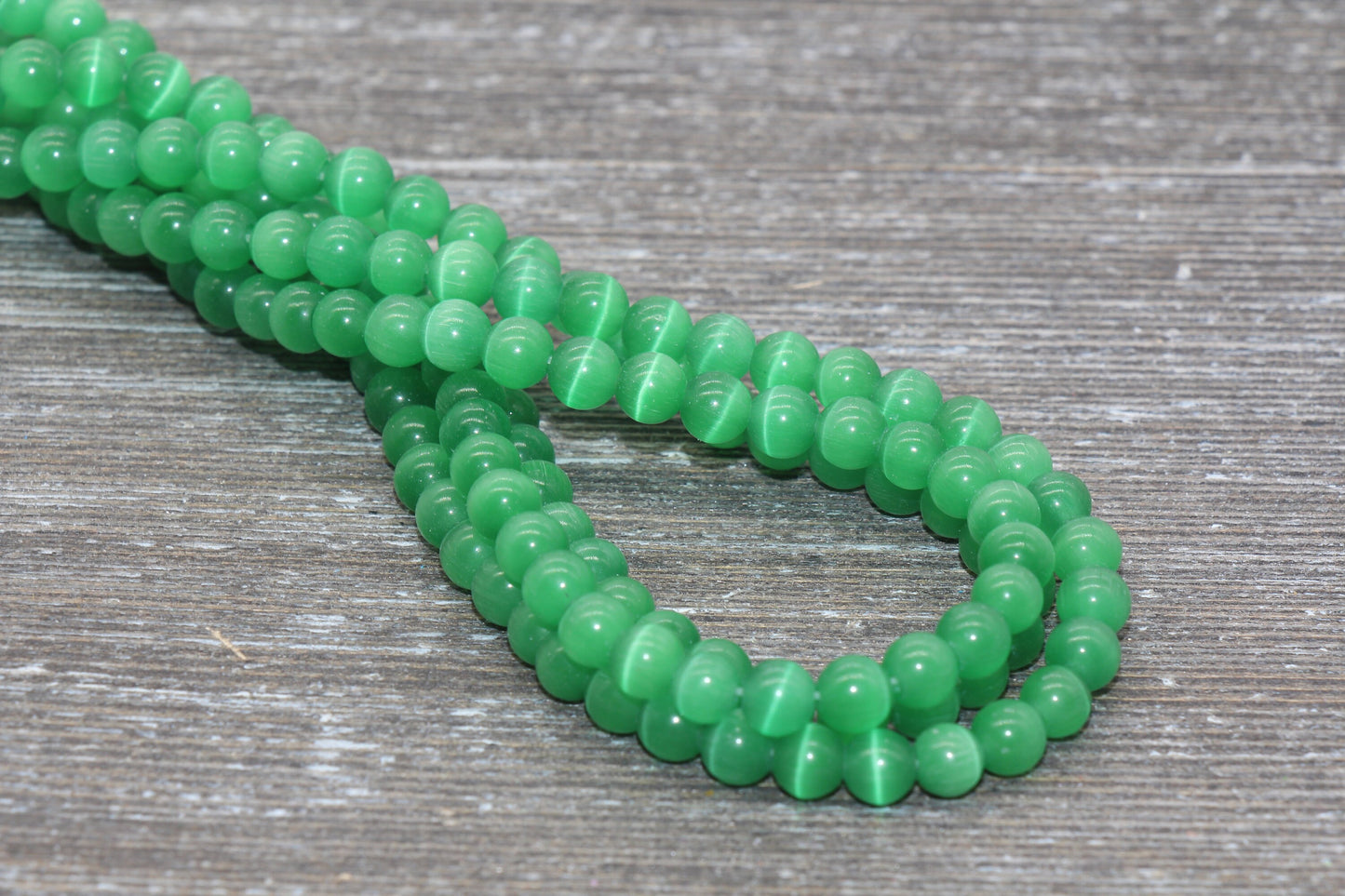Green Cat Eye Beads, Smooth Round Beads, Sizes 4mm 6mm 8mm 10mm 12mm, Full Strand 15.5 inch, #181