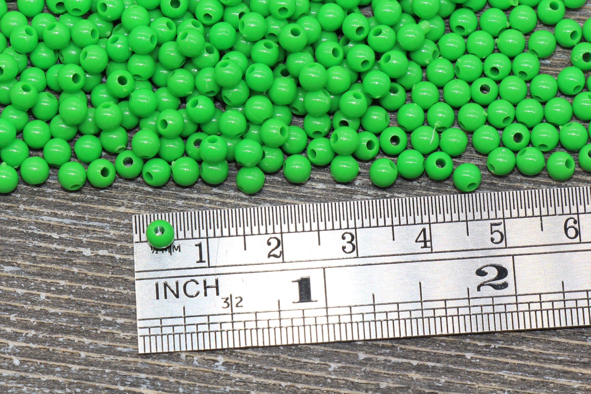 4mm Green Round Beads, Acrylic Gumball Beads, Green Round Spacer Beads, Bubblegum Beads, Plastic Round Smooth Bead #226