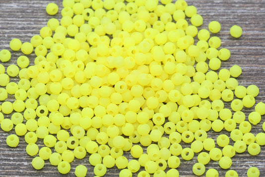 4mm Matte Neon Yellow Round Beads, Acrylic Gumball Beads, Frosted Yellow Round Spacer Beads, Bubblegum Beads, Round Smooth Bead #784