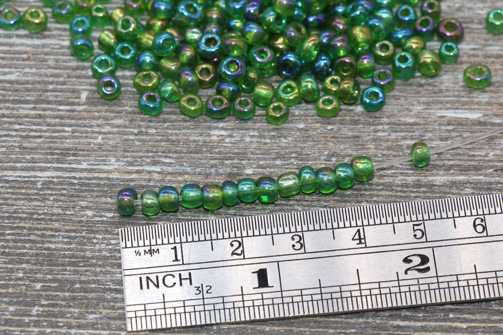 Transparent Iridescent Glass Seed Beads, 4mm 6/0 Glass Round Seed Beads, Green AB Trans Seed Beads, Rocailles Beads, Beading Supplies #1414