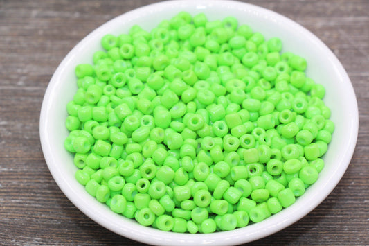 5mm Green Glass Seed Beads, Size 3/0 Green Opaque Czech Seed Beads, Rocailles Beads, Bead Bracelet, Beading Supplies #1292