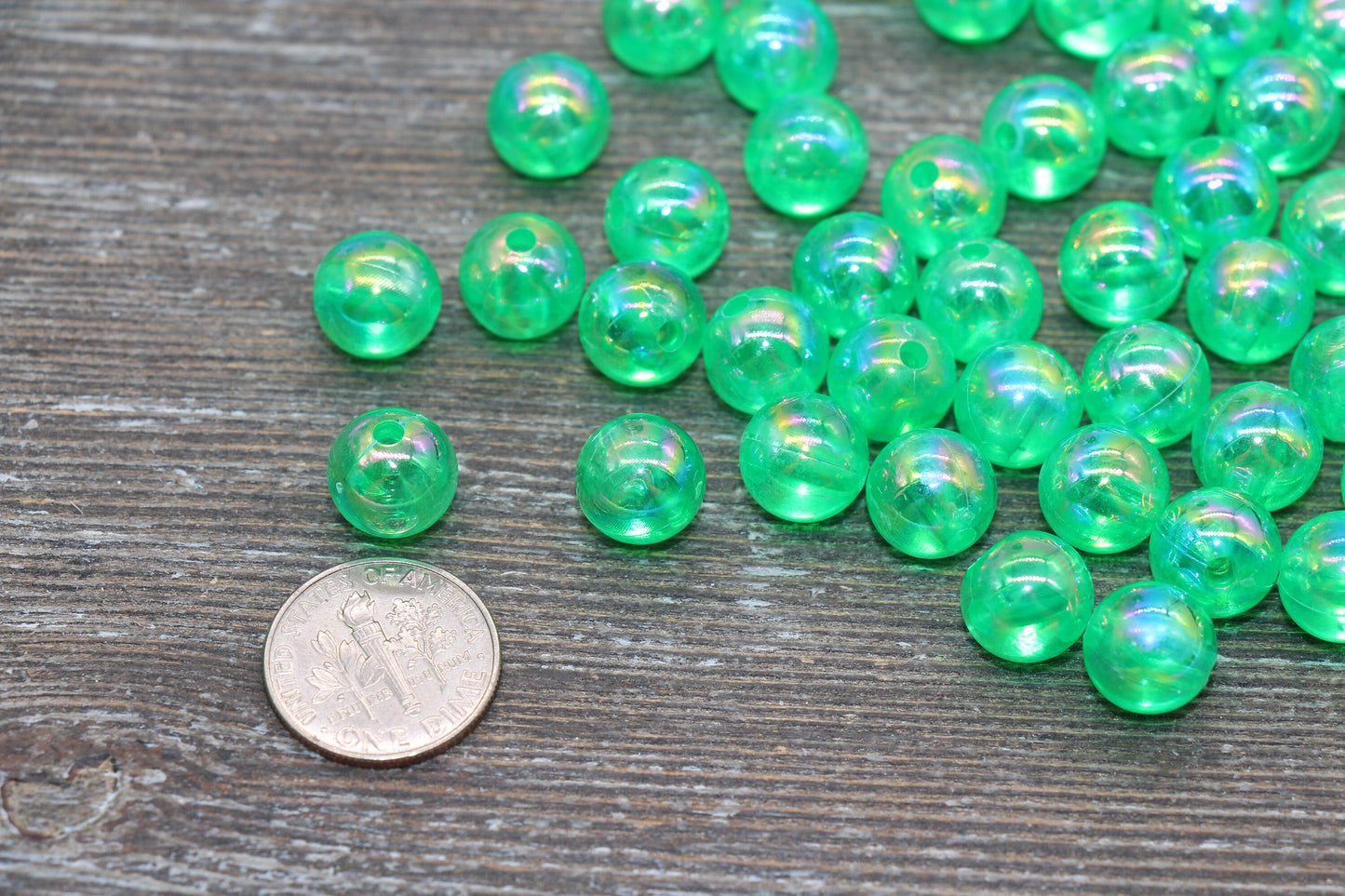 10mm Green AB Round Beads, Iridescent Green Acrylic Gumball Beads, Translucent Round Beads, Bubblegum Beads, Plastic Round Bead #1983