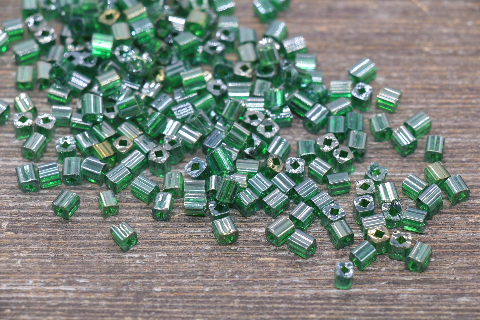 Glossy Square Glass Beads, 4mm Cube Glass Beads, Shinny Glass Bead, Transparent Emerald Green Square Seed Beads, Beading Supplies #2135