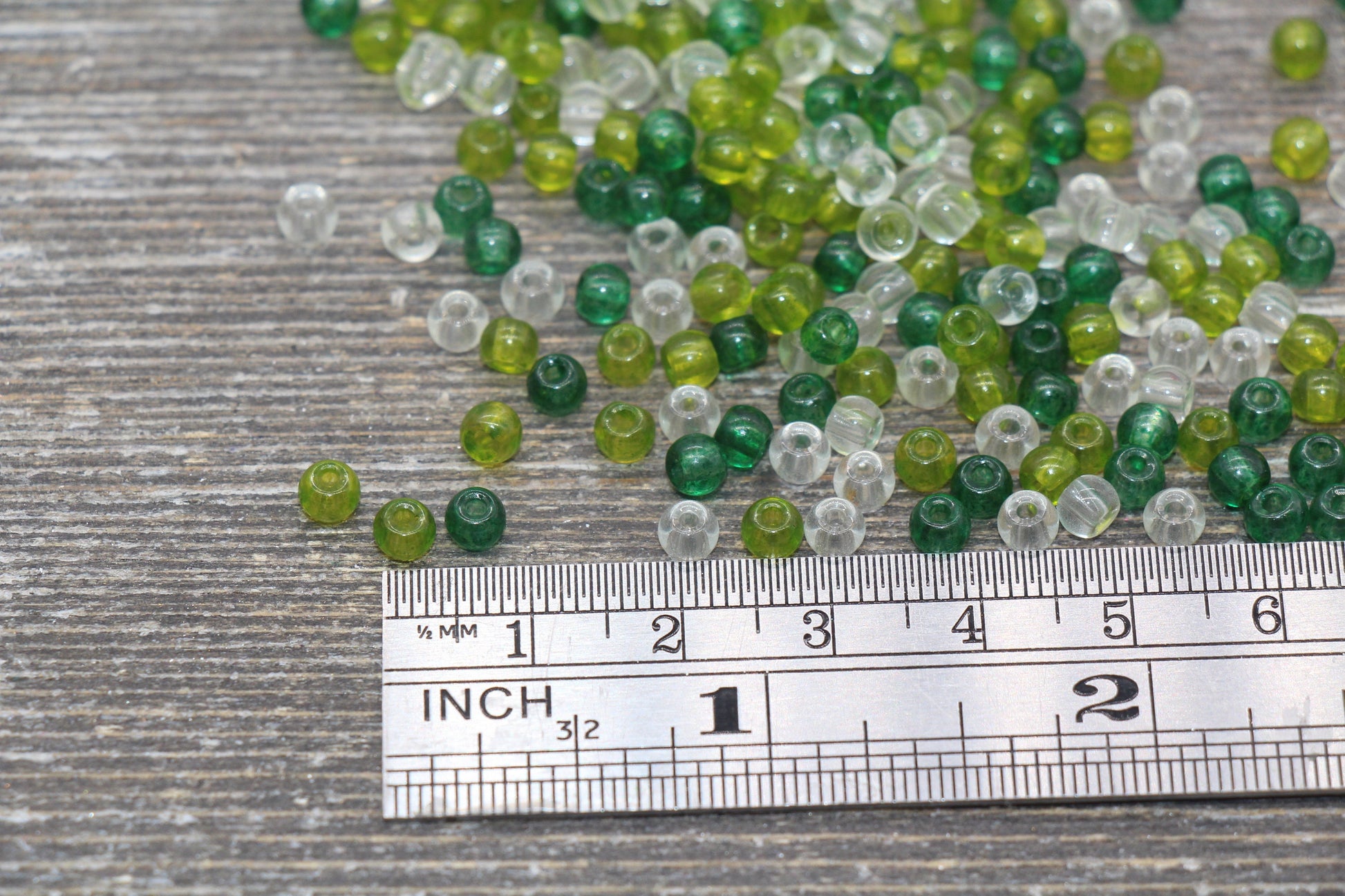 Transparent Glass Seed Beads, 4mm 6/0 Glass Round Seed Beads, Green and White Trans Seed Beads, Rocailles Beads, Beading Supplies #2296