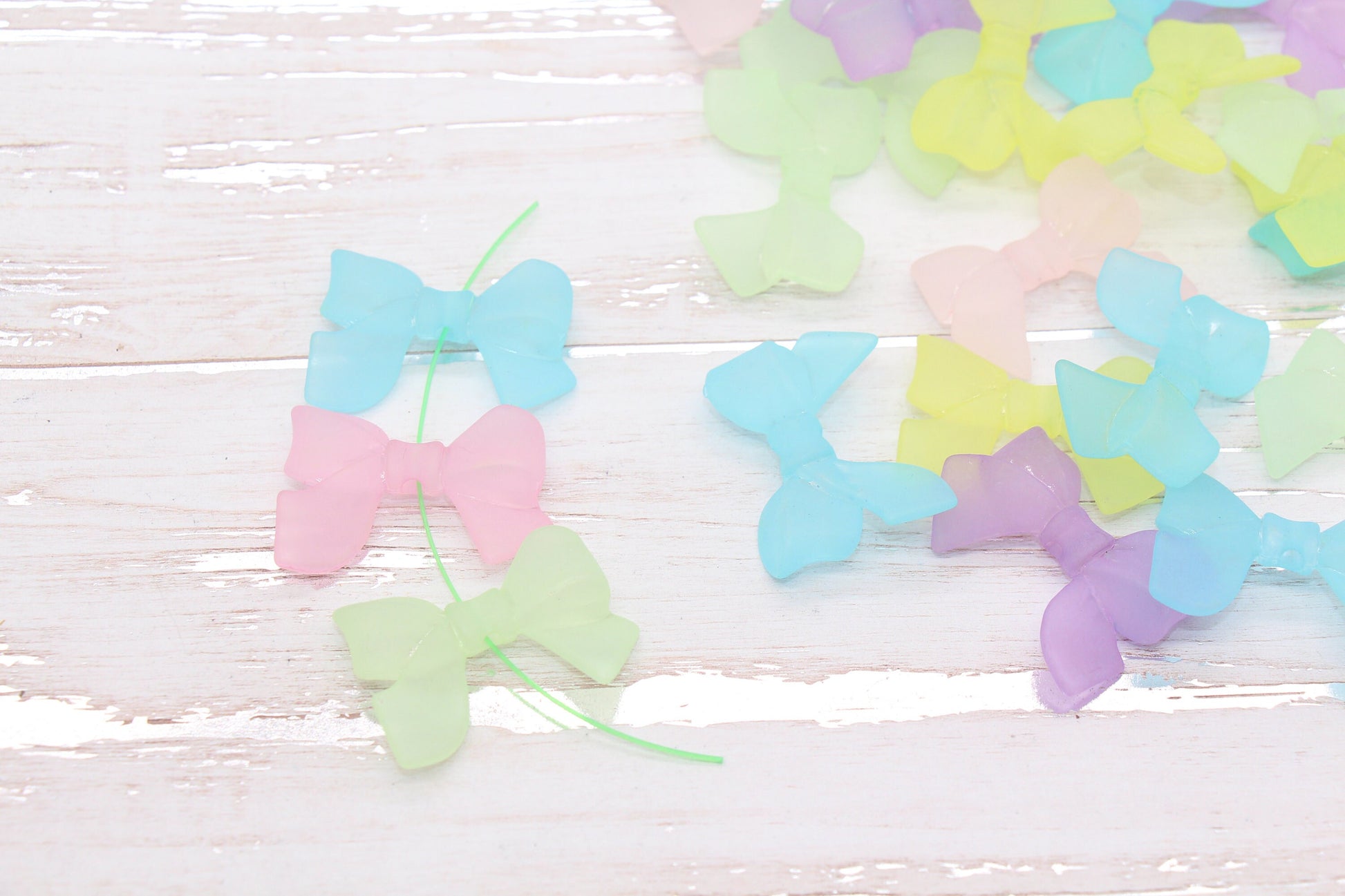 Frosted Bow Beads, Matte Mix Bow Beads, Large Bow Beads, Vertical Hole Bow Beads, Jewelry Beads #2640