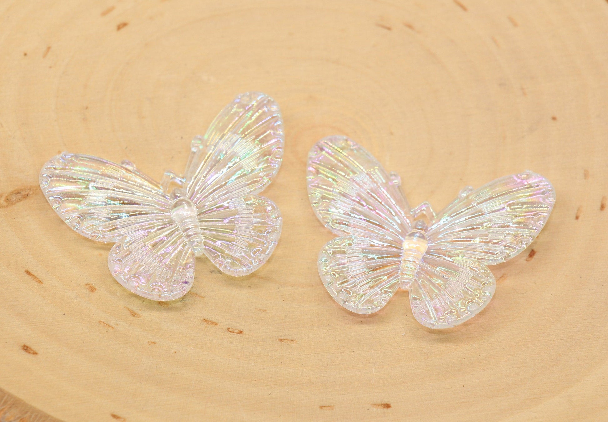 Clear White Large Butterfly Pendants, Iridescent Butterfly Pendants, AB Transparent Acrylic Butterfly, Jewelry Making #2649