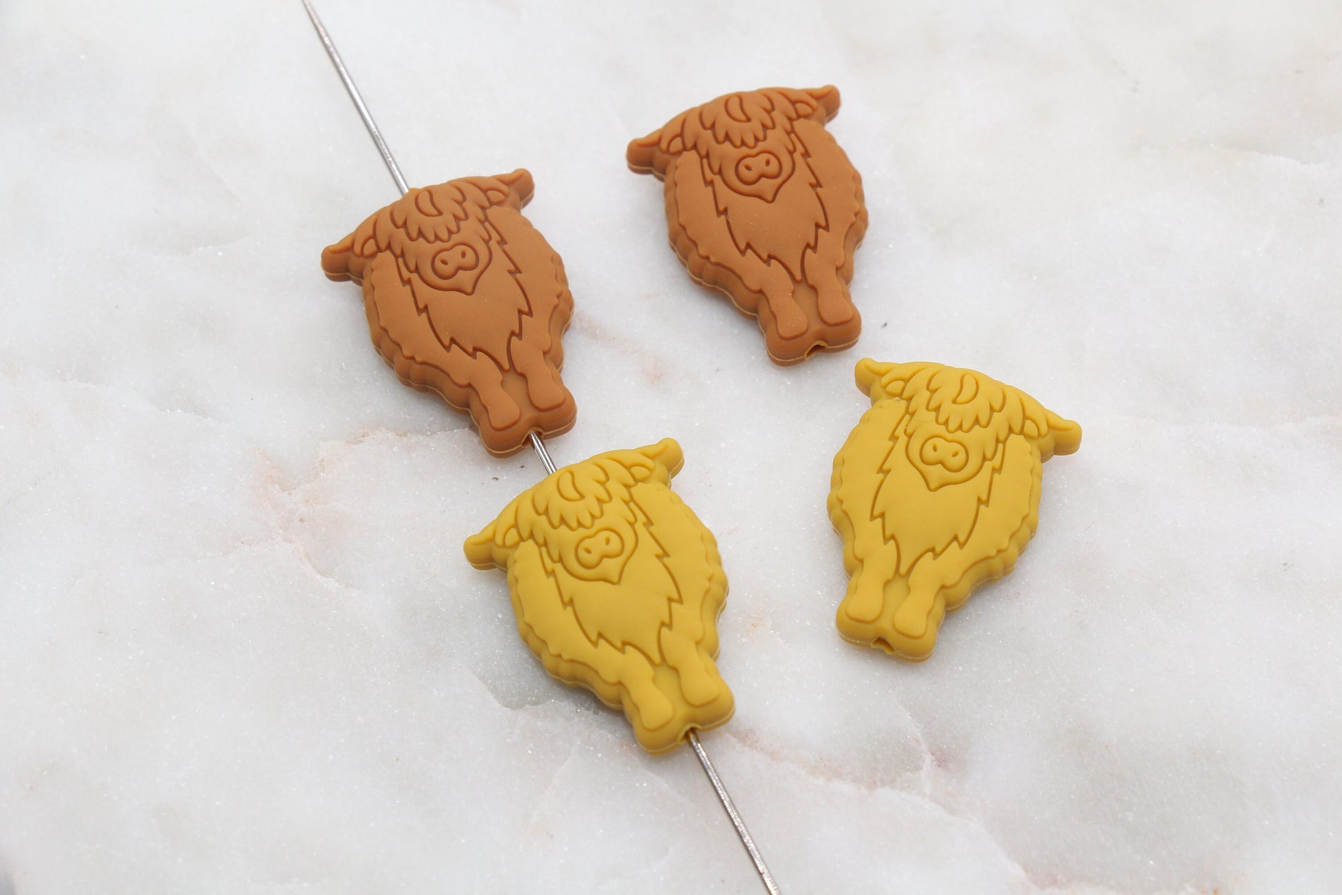 Highland Cow Silicone Beads, Animal Themed Silicone Beads, Cow Focal Silicone Beads, Chunky Beads, Silicone Loose Beads #311