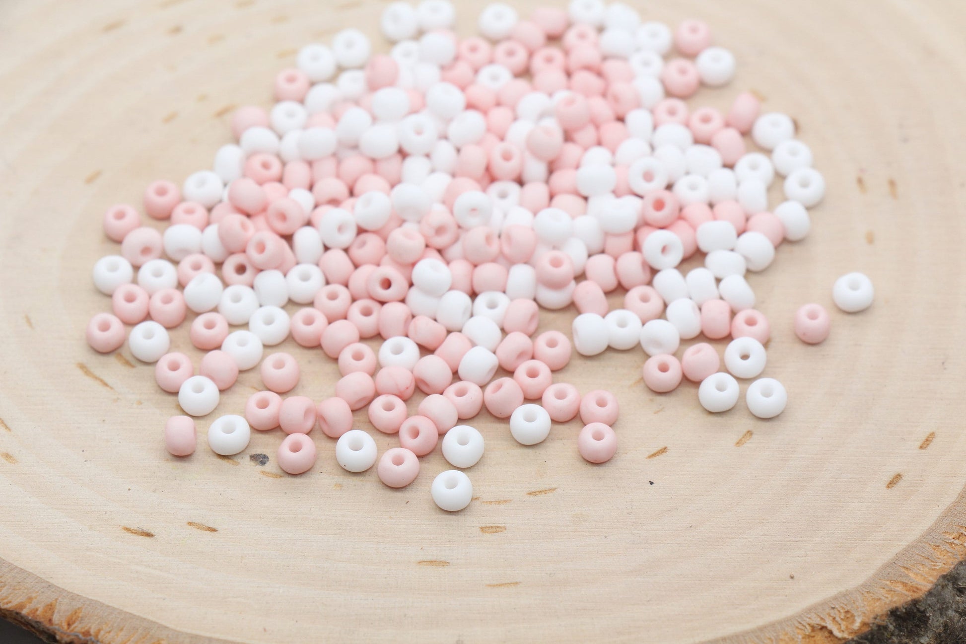 Matte Glass Seed Beads, 4mm 6/0 Glass Round Seed Beads, Light Peach and White Mix Beads, Frosted Mix Rocailles Beads, Beading Supplies #1297