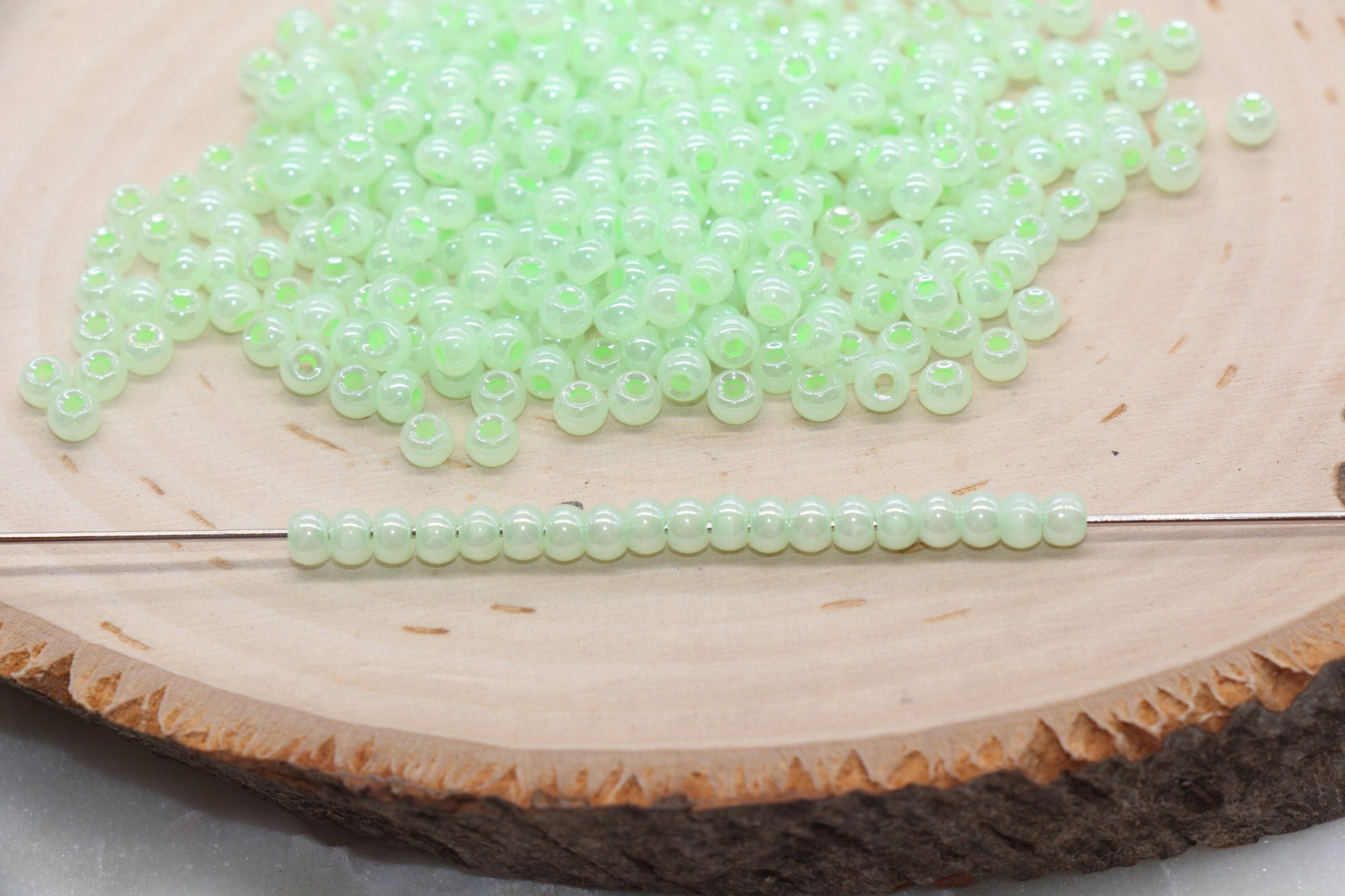 Round Creamy Glass Seed Beads, 4mm 6/0 Glass Round Seed Beads, Creamy Mint Green Seed Beads, Glossy Rocailles Beads, Beading Supplies #2731