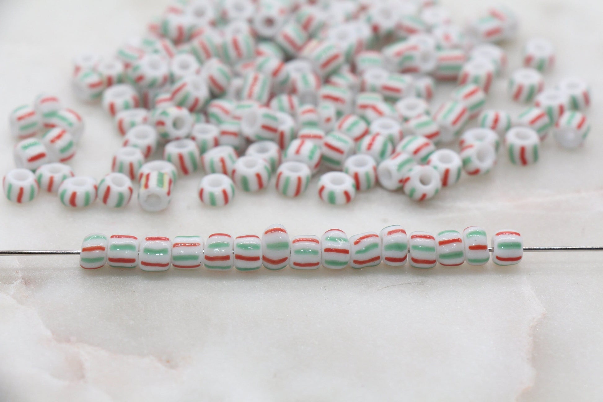 5mm Striped Glass Seed Beads, Size 3/0 Red and Green Striped Glass Seed Beads, Rocailles Beads, Bead Bracelet, Beading Supplies #2747