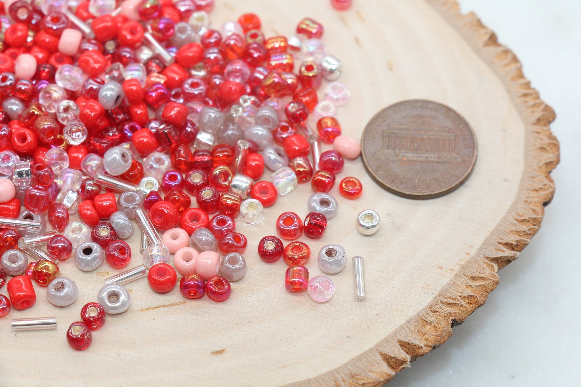 Mix Red Glass Seed Beads, 4mm 6/0 Glass Round Seed Beads, Mix Multicolor Seed Beads, Rocailles Beads, Valentine's Themed Beads #2916