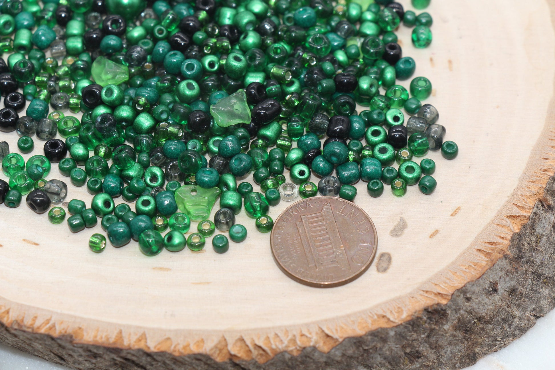Mix Green Glass Seed Beads, 3mm-5mm Mix Glass Seed Beads, Green Seed Beads, Rocailles Beads, Beading Supplies, Bracelet Glass Beads #2957