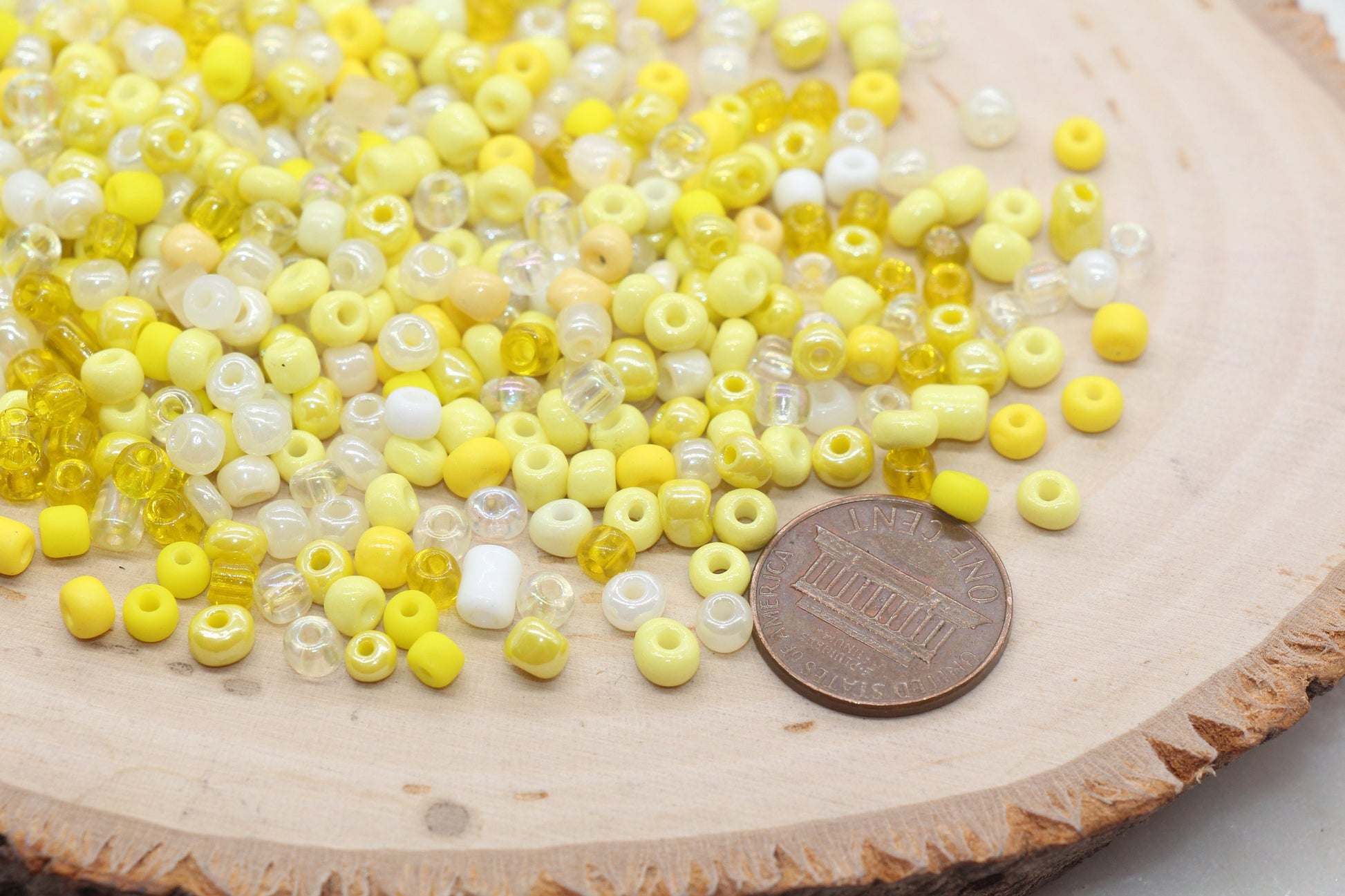 Mix Yellow and White Glass Seed Beads, Size 4mm 6/0 Glass Seed Beads, Multicolor Seed Beads, Rocailles Beads, Bracelet Beads #3094