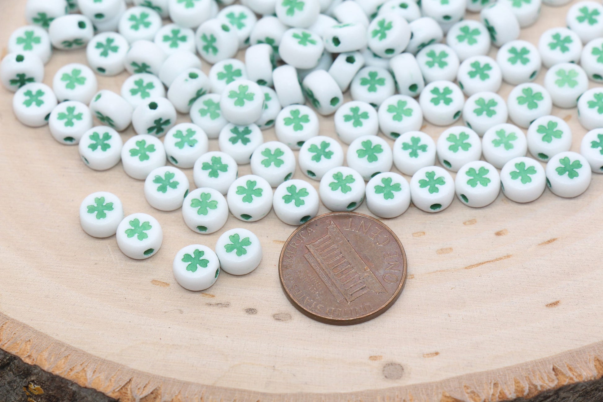 Four Leaf Clover Beads Beads, Shamrock Round Beads, White Beads with Green Leaf Clover Beads, Bracelet Beads, Jewelry Making, Size 7mm #2979