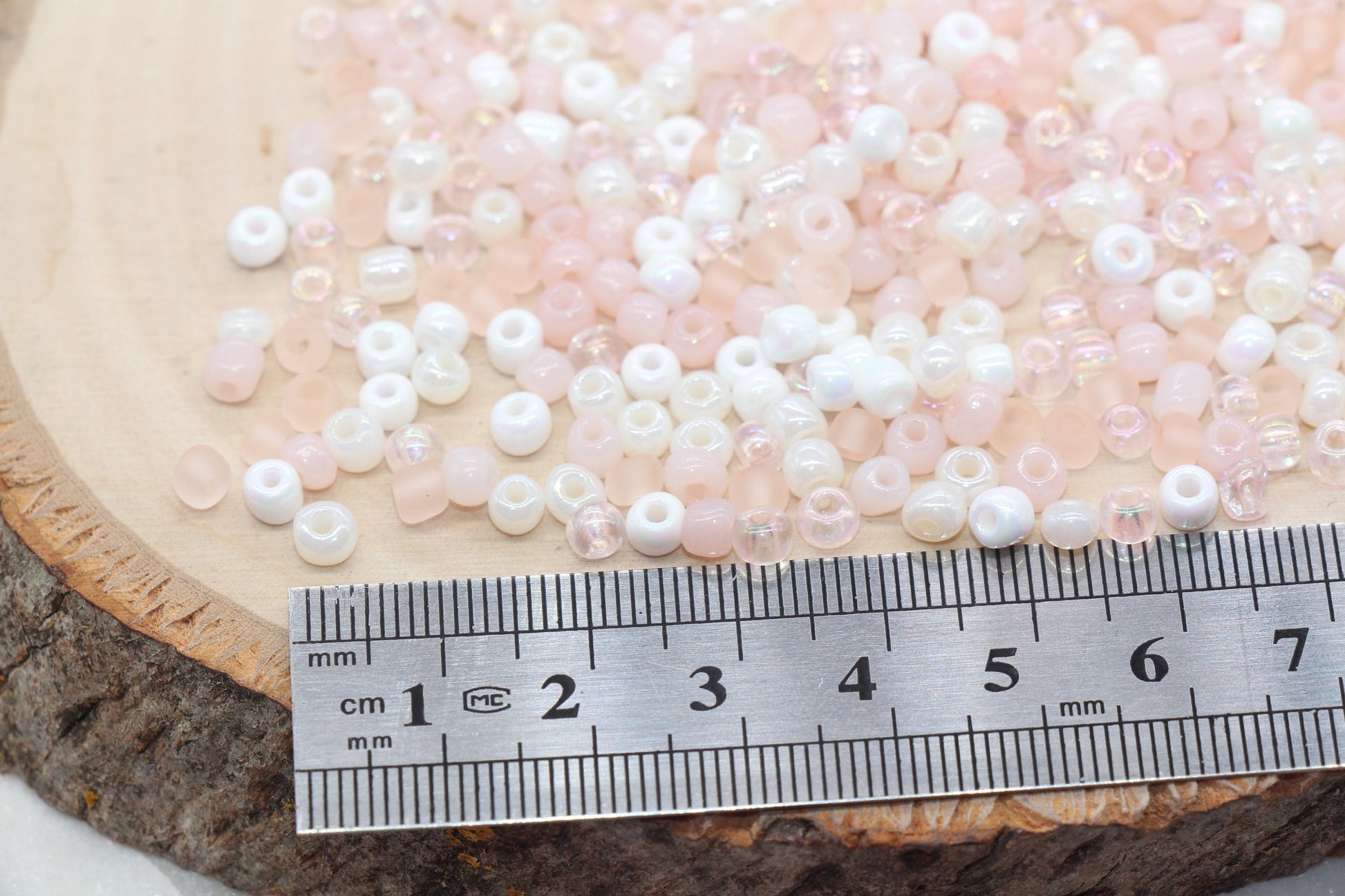 Mix Pink Peach and White Glass Seed Beads, Size 4mm 6/0 Glass Seed Beads, Multicolor Seed Beads, Rocailles Beads, Bracelet Beads #3072