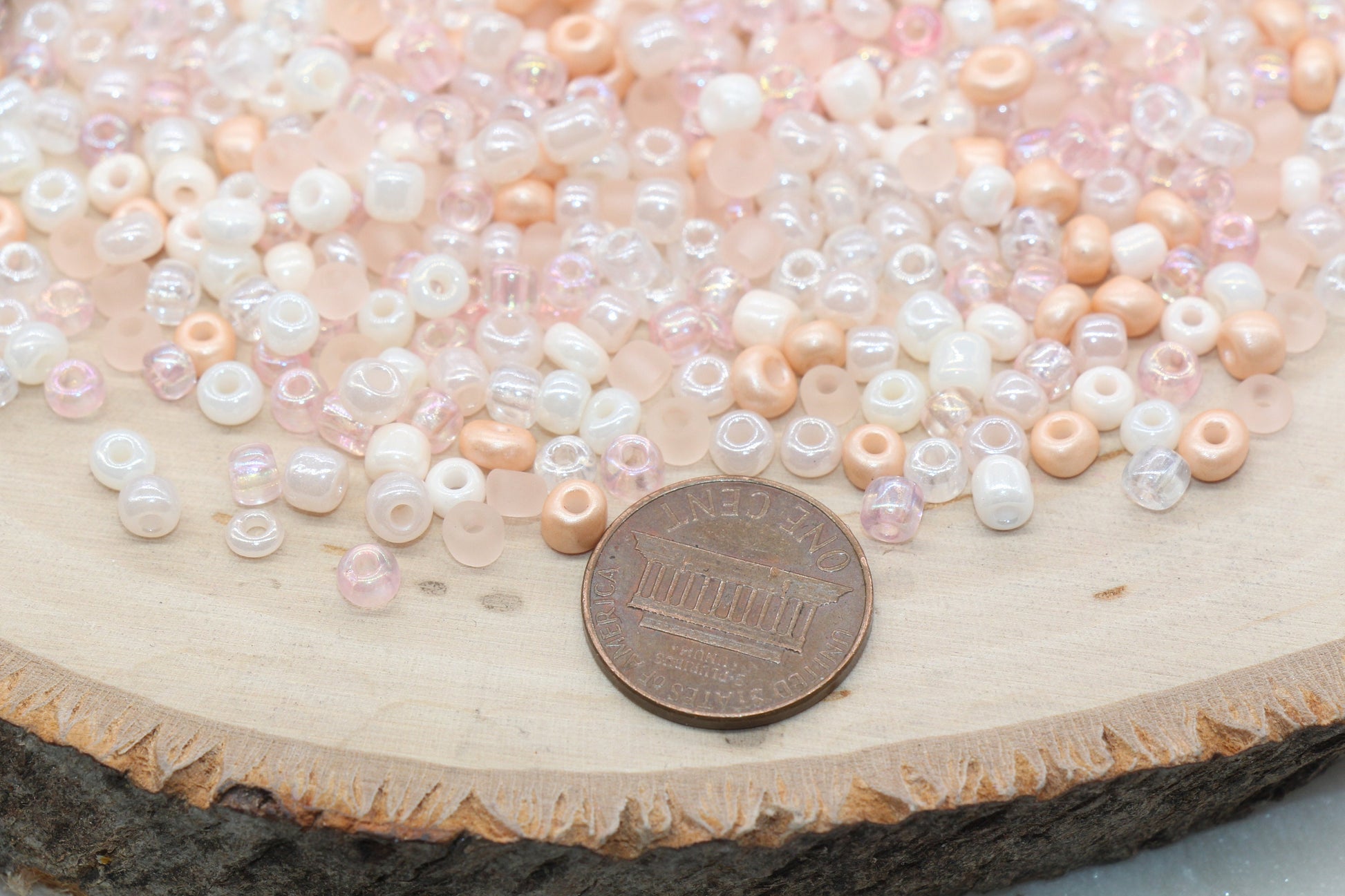 Mix Peach and White Glass Seed Beads, Size 4mm 6/0 Glass Seed Beads, Multicolor Seed Beads, Rocailles Beads, Bracelet Beads #3111